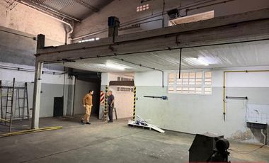 Alquiler Deposito de 465 m2  Avda. Belgrano Don Torcuato - Zona Industrial 1