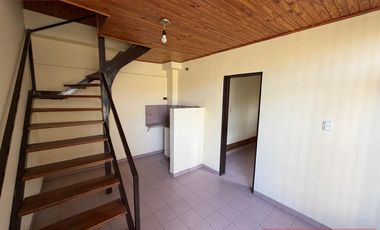 Alquiler Deposito de 465 m2  Avda. Belgrano Don Torcuato - Zona Industrial 1