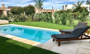 OPORTUNIDAD!!Casa en Venta 4 Ambientes El Canton Barrio Norte  Escobar-Maschwitz