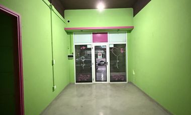 Local en alquiler - Lanus Este