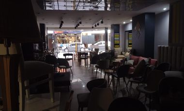 Local en Alquiler en Marcelo T de Alvear y Libertad.  Planta Baja: 6.60 x 22 m = 160 m².