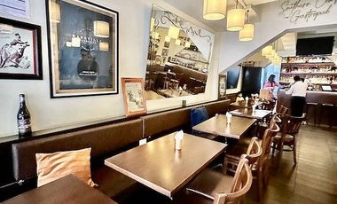 TRASPASO RESTAURANTE CON LICENCIA DE ALCOHOL EN CONDESA