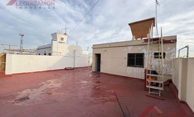VENTA EN BLOCK – CASA   2 PH 3 AMBIENTES   LOCAL – LOMAS DEL MIRADOR – SOBRE AV. GENERAL PAZ