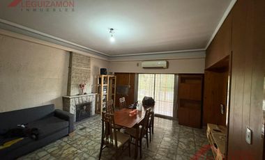 VENTA EN BLOCK – CASA   2 PH 3 AMBIENTES   LOCAL – LOMAS DEL MIRADOR – SOBRE AV. GENERAL PAZ