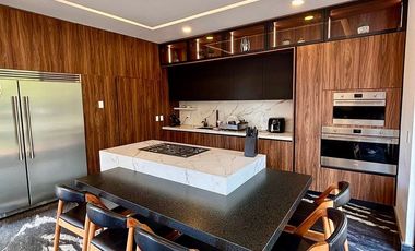 Casa en Venta, Arauca Residencial, Zapopan, Zona Real, Residencia de Lujo