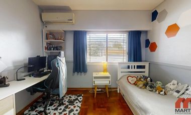 Duplex de 5 Ambientes en Venta en Olivos zona Unicenter