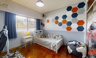 Duplex de 5 Ambientes en Venta en Olivos zona Unicenter