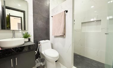 CASA CON ALBERCA EN VENTA EN PUNTA TIBURON