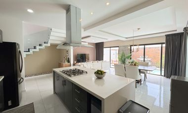CASA CON ALBERCA EN VENTA EN PUNTA TIBURON