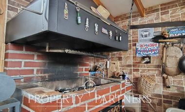Linda casa con gran quincho para disfrutar en familia, Puerto Montt