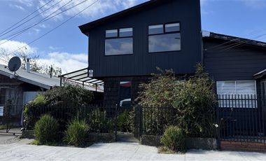 Casa en Venta en Población Federico Errázuriz