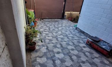 HERMOSA CASA DE 2D/1B A PASOS DE LIDER QUILICURA