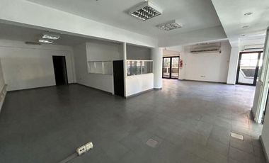 ALQUILER | OFICINA EN MICROCENTRO – ESQUINA COLÓN Y BOLÍVAR
