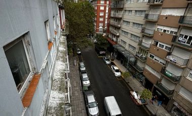 Departamento 2 Ambientes Balcon Al Frente-Reciclado-Centro-Mar Del Plata