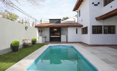 Casa en venta 5 ambientes en Villa Adelina