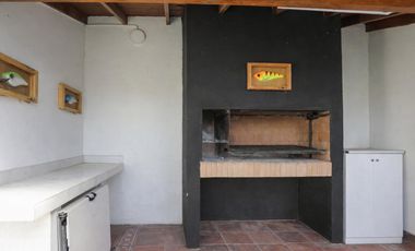 Casa en venta 5 ambientes en Villa Adelina