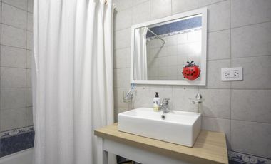 Casa en venta 5 ambientes en Villa Adelina