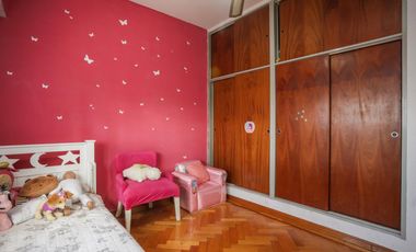 Casa en venta 5 ambientes en Villa Adelina