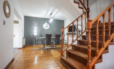 Casa en venta 5 ambientes en Villa Adelina