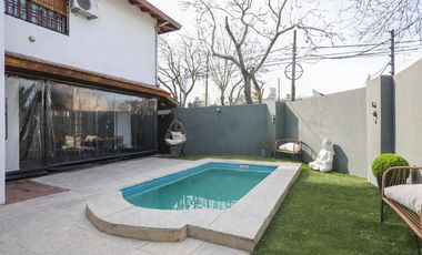 Casa en venta 5 ambientes en Villa Adelina