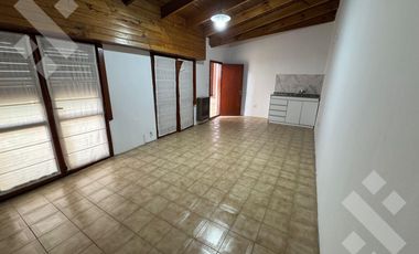 ALQUILER Departamento 4 habitaciones - Barrio Centro Neuquén