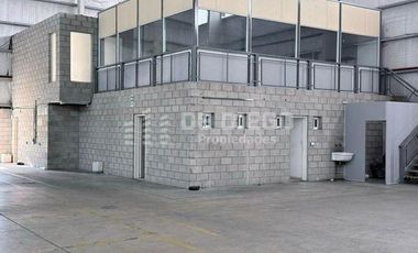 Deposito de 1759 m2 en alquiler con oficinas dentro de predio con seguridad Carapachay Vicente Lopez