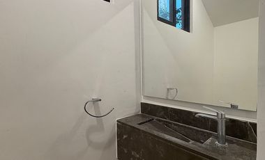 CASA EN RENTA MERIDA, CHOLUL, PRIVADA CUMBRES NOVONORTE, DISPONIBLE.
