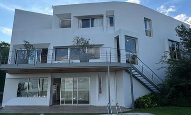 Alquiler de casa de categoría en La Rufina