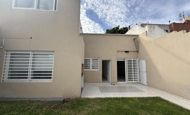 RESERVADA - Alquiler casa 4 amb jardin/parr/terraza en Martinez