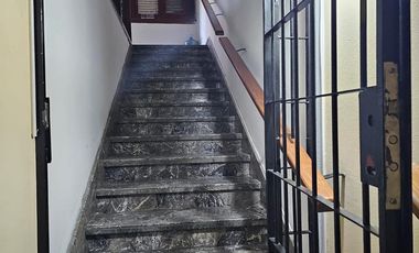 Esquina comercial 197 y panamericana 150 mts  1 piso por escalera
