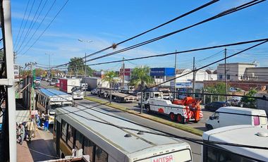 Esquina comercial 197 y panamericana 150 mts  1 piso por escalera