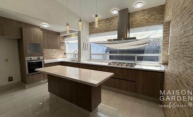 Casa en Renta en Paseos del Bosque, Naucalpan de Juárez