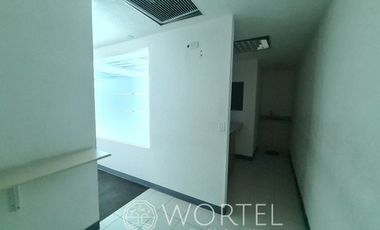 Renta de Oficina Reforma | 130 m2 | Acondicionada