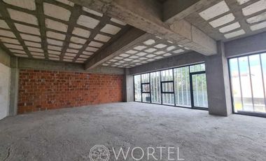 Venta de Local Av. Chapultepec | 47 m2 | Obra gris
