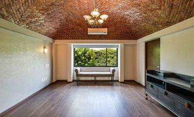 VENTA CASA EN JARDINES DEL PEDREGAL