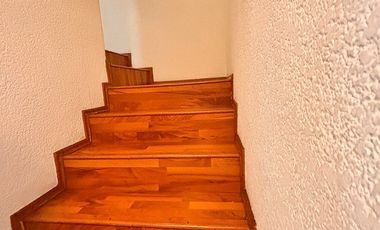 Se renta casa en condominio 3 recámaras, estudio, terraza, san Jerónimo