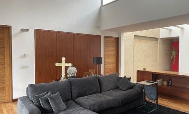 Espectacular casa en renta en Lomas Country