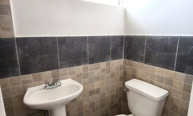 Casa en Venta, Viveros de la Loma, 3 Recámaras.