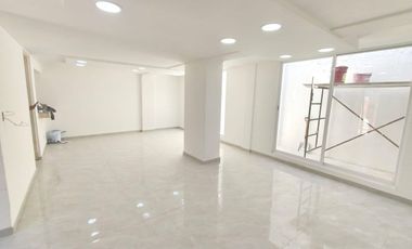 Casa en Venta, Viveros de la Loma, 3 Recámaras.