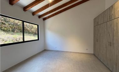 Casa en Arriendo en vía San Antonio - La Ceja