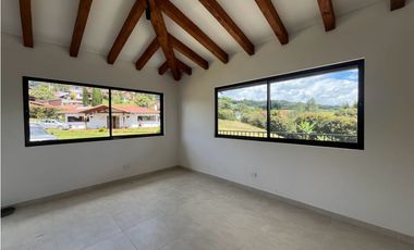 Casa en Arriendo en vía San Antonio - La Ceja