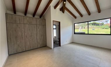 Casa en Arriendo en vía San Antonio - La Ceja