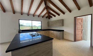 Casa en Arriendo en vía San Antonio - La Ceja