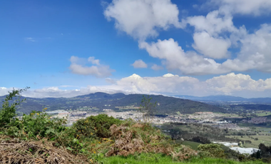 SE VENDE FINCA EN ZIPACÓN 7.5 FNG, PUEBLO VIEJO, VISTA PANORAMICA