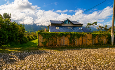 CASA EN VENTA | 135 m², Otavalo - Imbabura