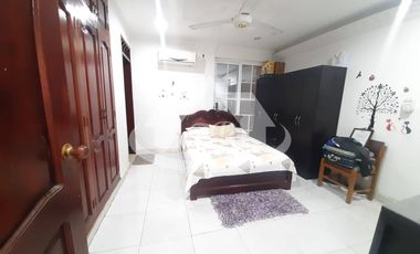 CASA EN ARRIENDO BARRIO LACHARME | 182