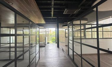 Edificio Comercial en Venta Frente a Nymphe towers