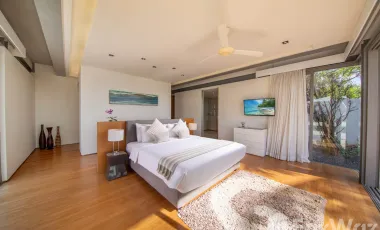 Oceanfront Family home