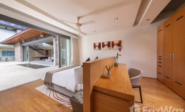 Oceanfront Family home