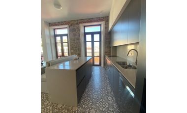 ALQUILER/ VENTA PLAZUELA ALFARO EN EDIFICIO CORDOVEZ